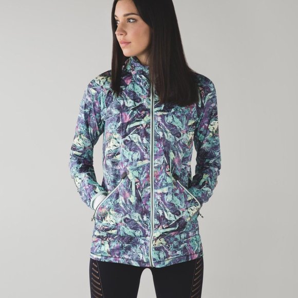 lululemon athletica Jackets & Blazers - Rare Lululemon Miss Misty Jacket II in Iridescent